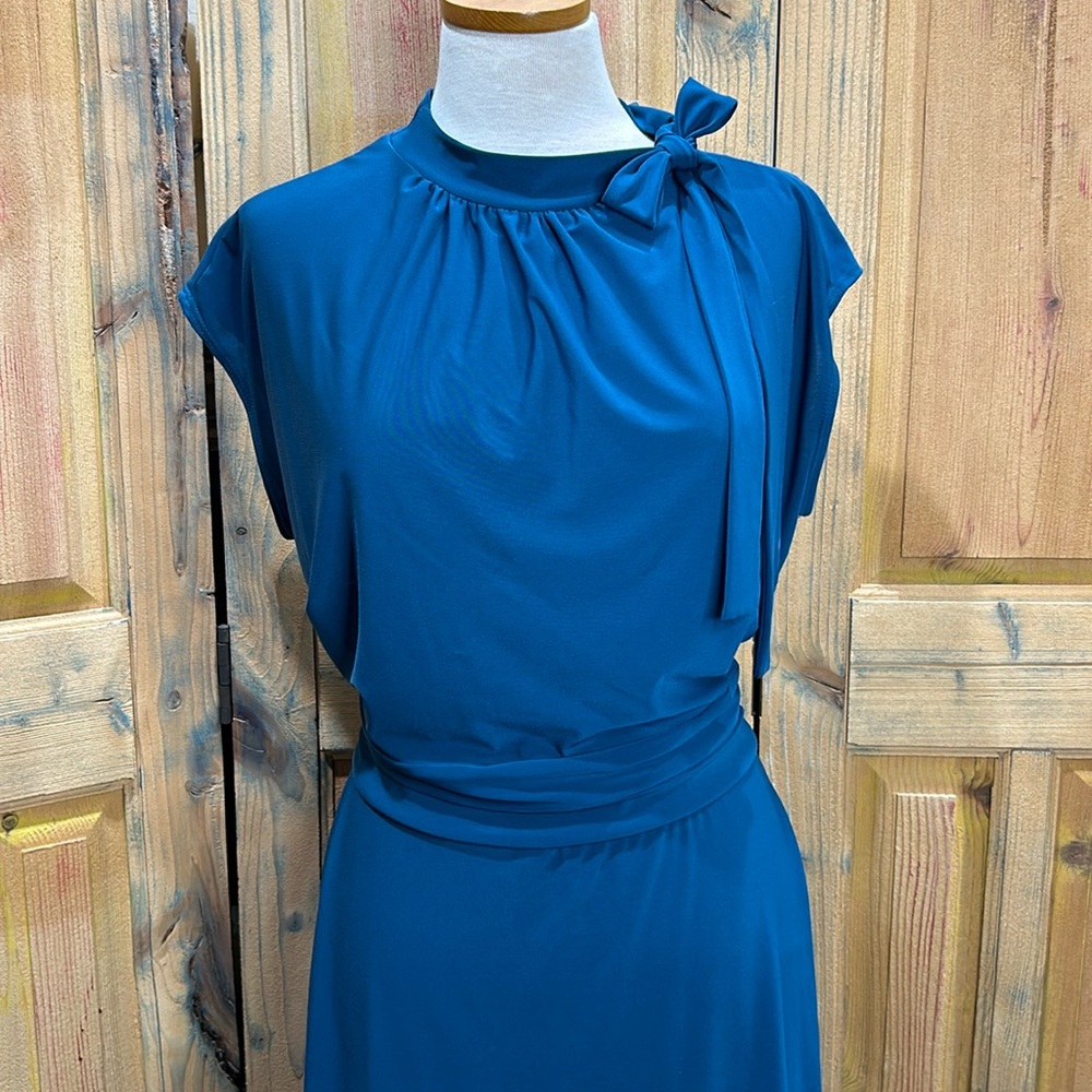 NWT 1X Teal Sleeveless Dress Love Squared Juniors sizing
